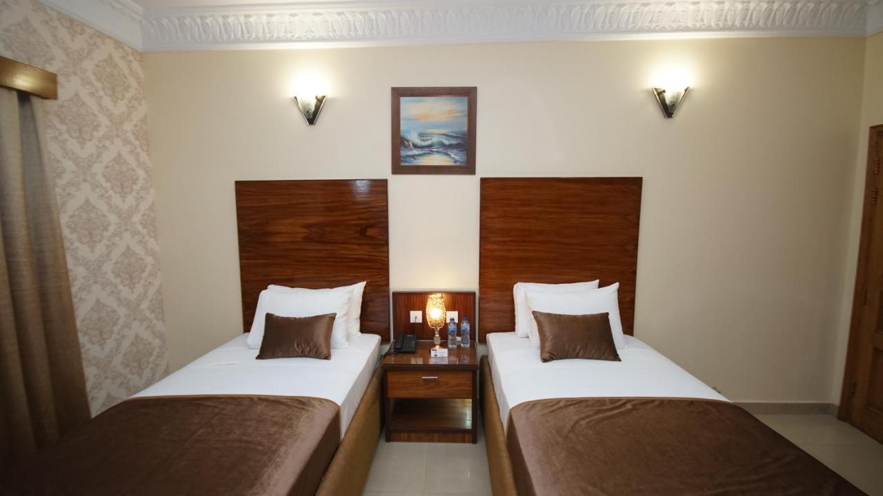 World Inn Hotel 卡拉奇 外观 照片