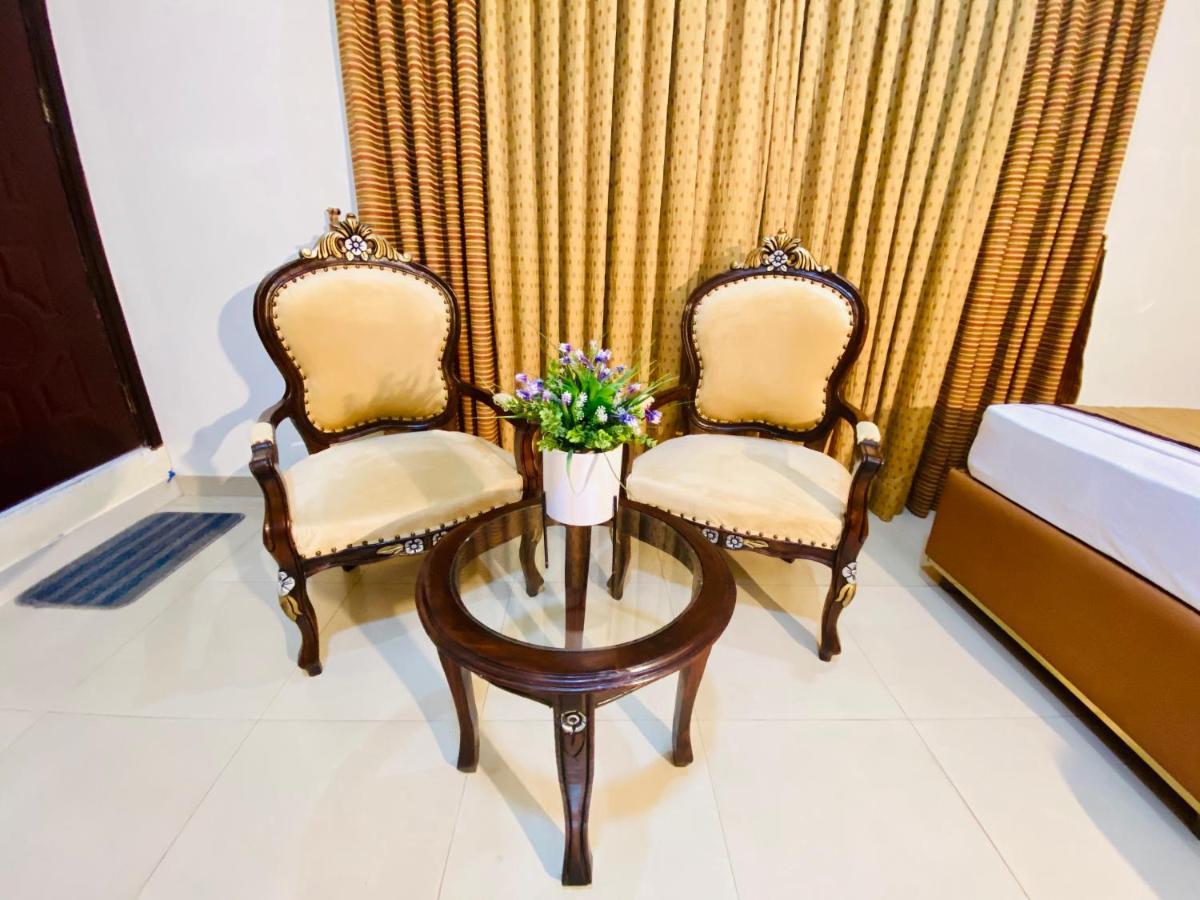 World Inn Hotel 卡拉奇 外观 照片